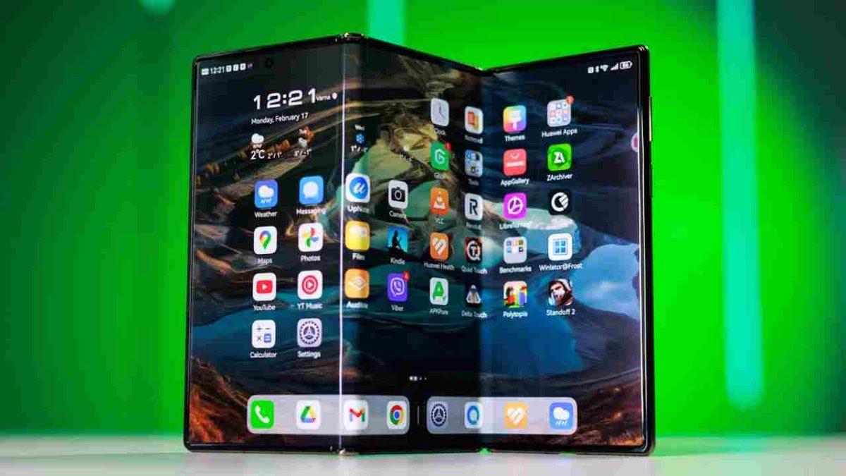 Samsung’un Üçe Katlanabilir Modeli Galaxy G Fold ile İlgili Yeni Bilgiler Gün Yüzüne Çıktı: Peki Beklentileri Karşılayabilecek mi?