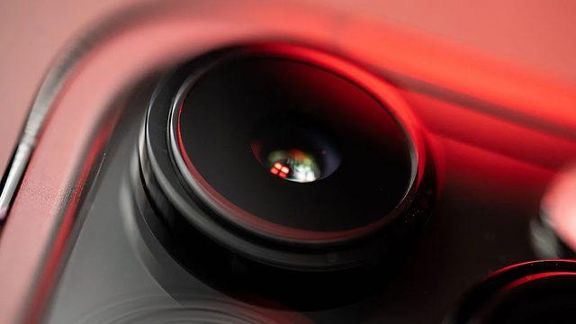 Apple Devrim Niteliğinde Yeni Bir Kamera Patenti Aldı: Sensörü İnsan Gözünün Dinamik Aralığına Yaklaşıyor!