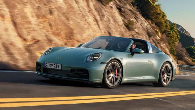 2026 Model Porsche 911 4S Tanıtıldı: İşte Dudak Uçuklatan Fiyatları!