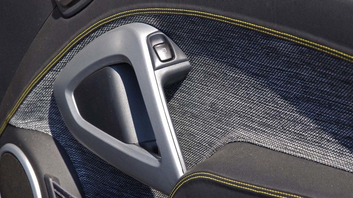 Tüm Otomobil Sahiplerinin Korkulu Rüyası: Trim Sesi Nedir, Neden Olur ve Nasıl Kesilir?