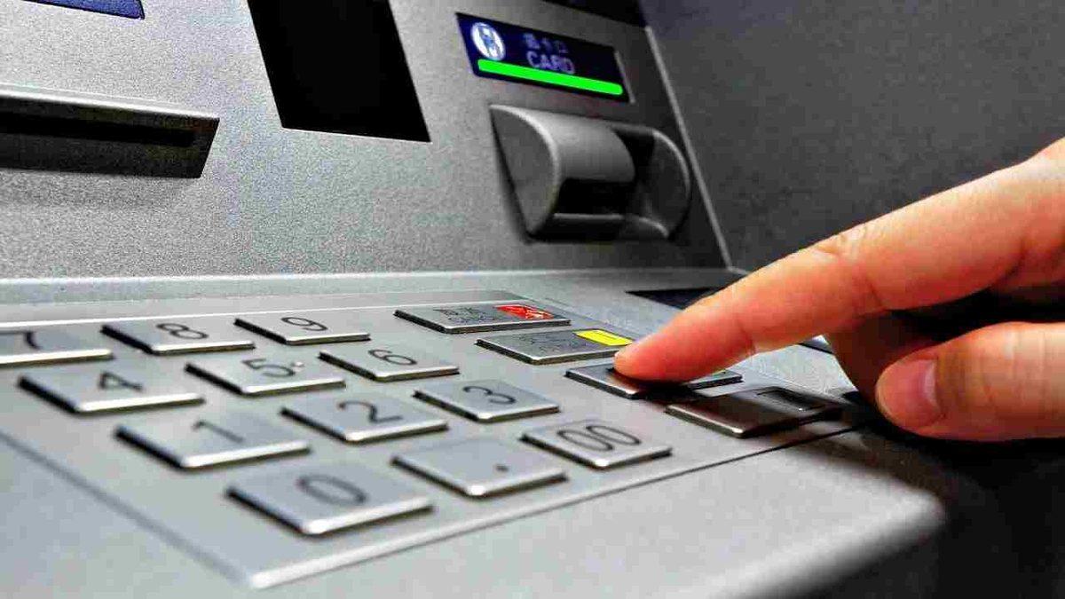 ATM’lerde 6 Ayda Bir Şifre Yenileme Zorunluluğu Başlıyor: Üstelik Çok Yakında!
