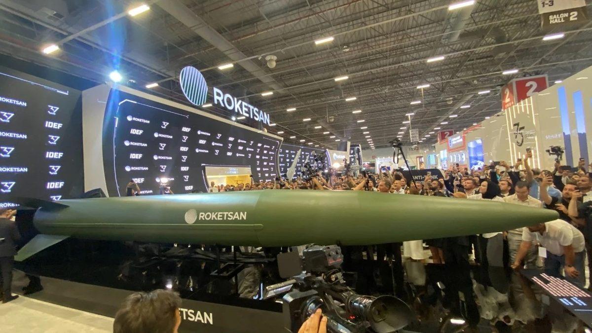 Türkiye’nin Kendi Uydularını Fırlatmasını Sağlayacak ROKETSAN Şimşek-2 Tanıtıldı: İşte Bilmeniz Gereken Her Şey!