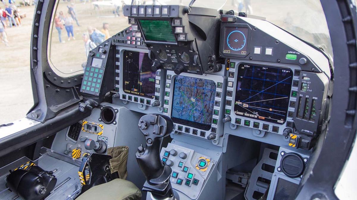 Türkiye’nin Satın Alacağı Açıklanan Eurofighter Typhoon: Tüm Özellikleri ve F-16 ile Farkları! (Gökyüzünün En Gelişmiş Savaşçısı mı?)