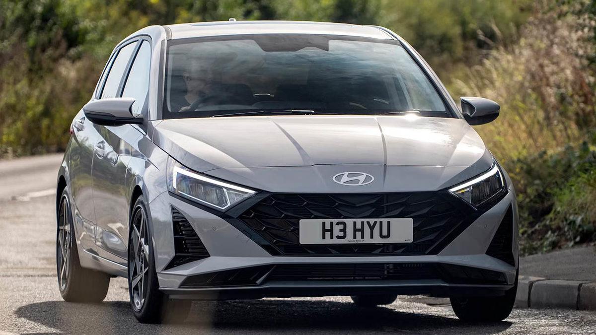 2025 Hyundai i20 Alınır mı? Tasarımı, Donanımı, Performansı ve Fiyatı!