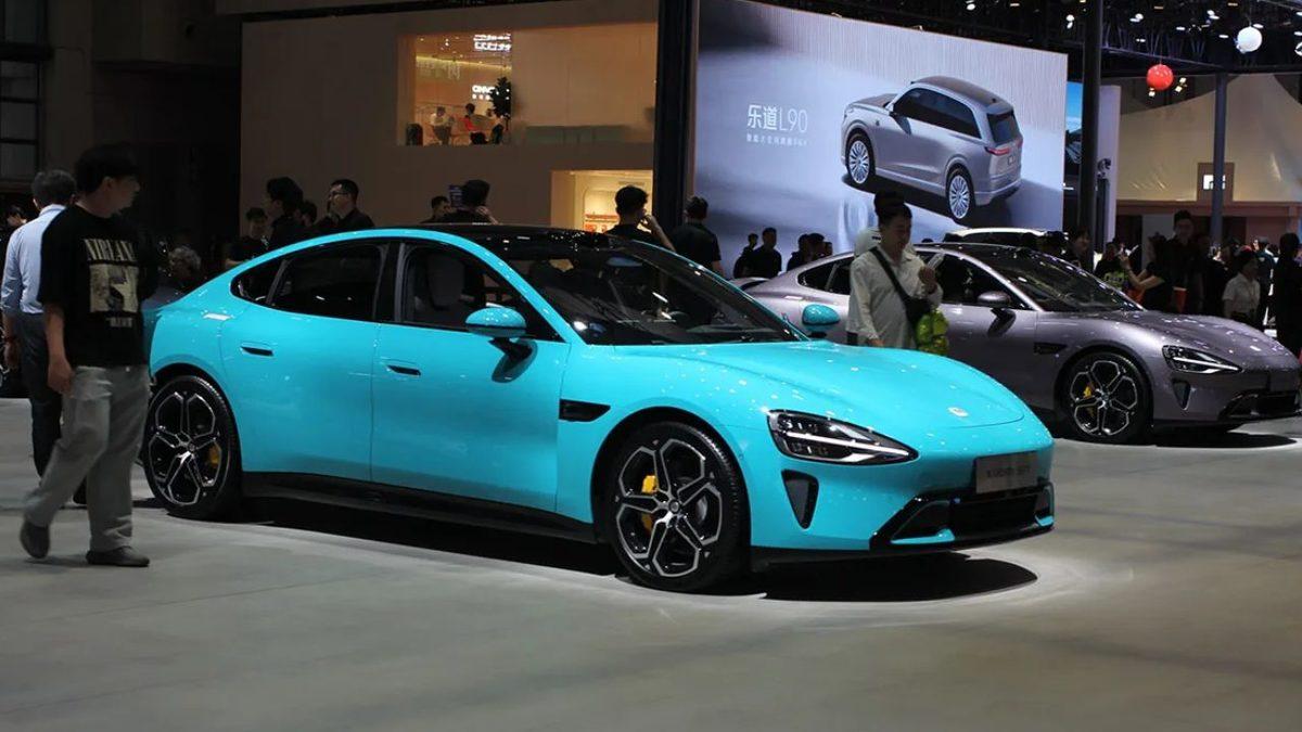 Xiaomi’nin Rekorlar Kıran Elektrikli Otomobilinin Avrupa’da Ne Zaman Satışa Sunulacağı Belli Oldu (Türkiye’ye de Gelir mi?)