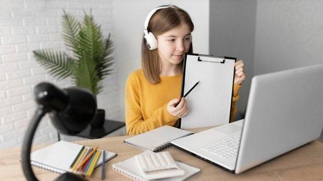 Yapay Zekâ Destekli Transkripsiyon Uygulamalarının Türkçe’deki Doğruluğu Ne Durumda?