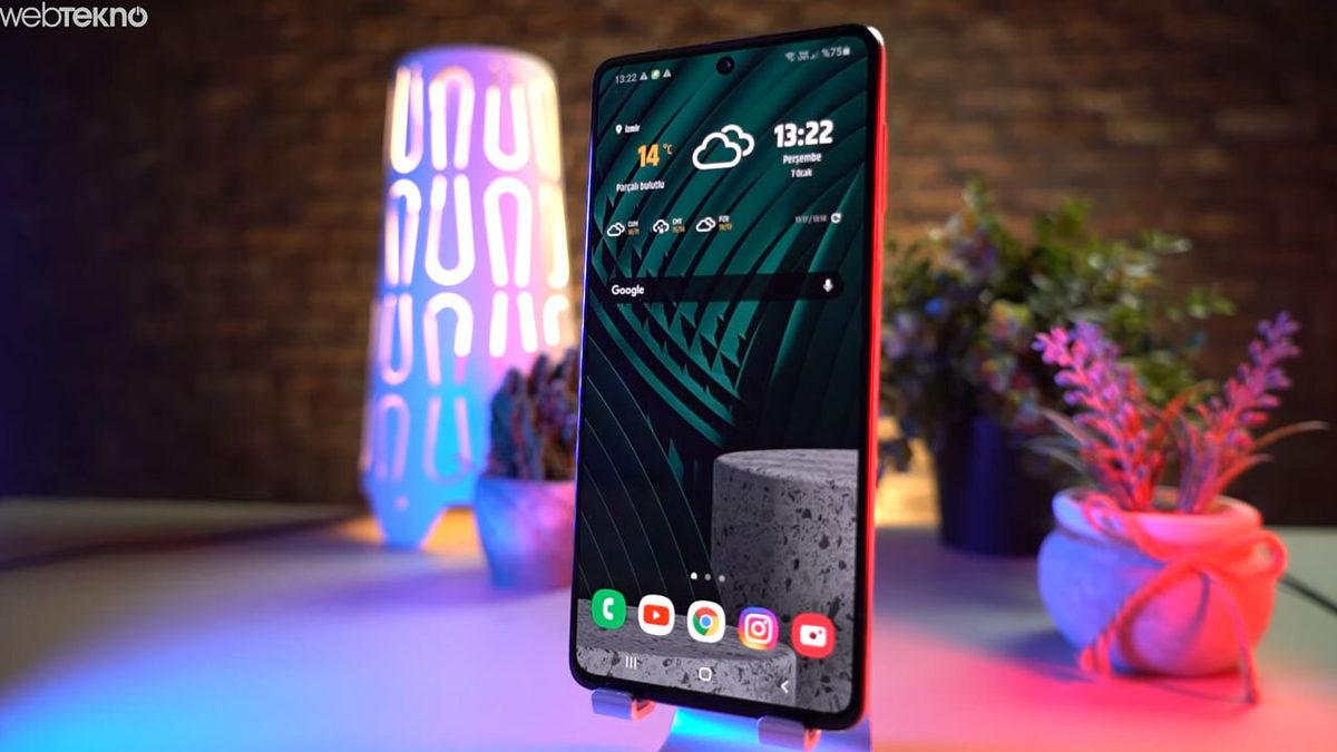 Akü Gibi Telefon: 7000 mAh Bataryası ile Samsung Galaxy M51 İncelemesi