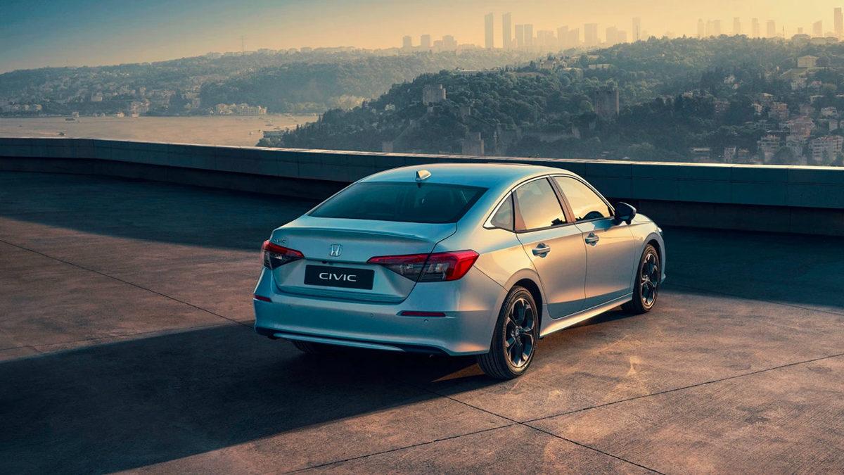 Güç, Güvenlik ve Konfor Bir Arada: Honda Civic 2023’nin Sahip Olduğu Özellikler ve Fiyat Listesi