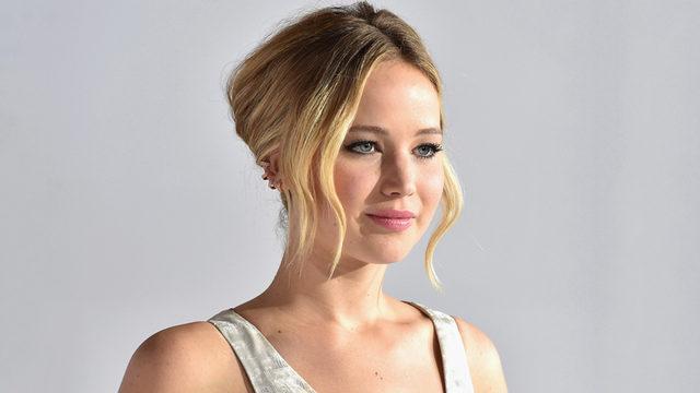 iCloud Hesabı Hacklenip Çıplak Fotoğrafları Paylaşılan Jennifer Lawrence: Artık Paranoyak Oldum