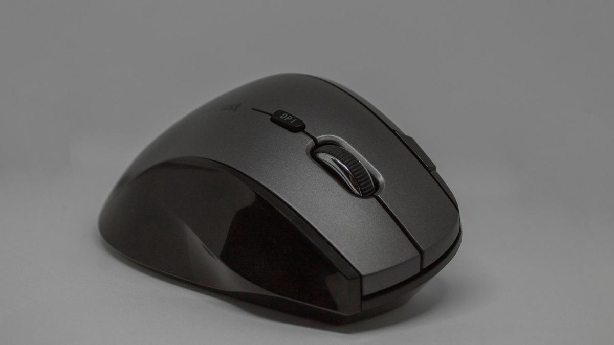 İmleç Firarda: Kablosuz Mouse’unuz Neden Aniden Donup Sizi Çileden Çıkarıyor?