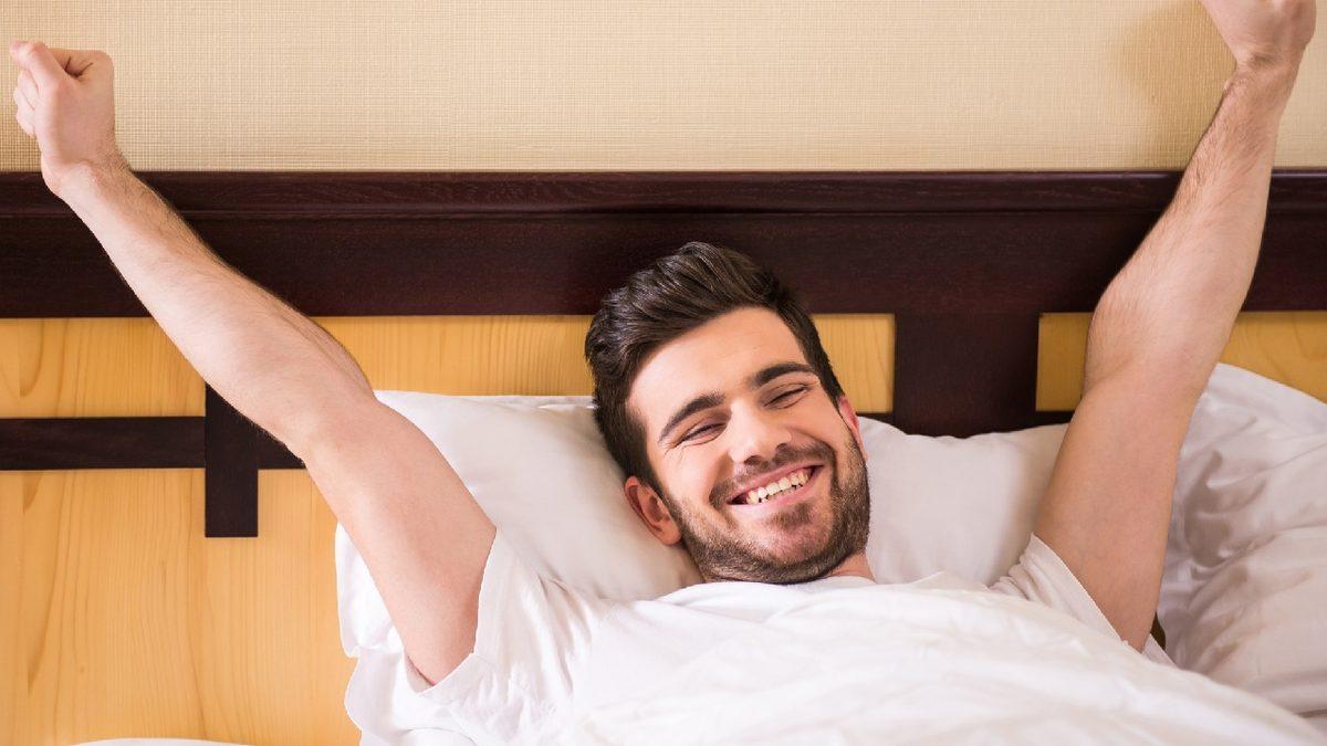 Sabahları Zombi Gibi Uyanmaya Son: Dinç Uyanmak İçin Nasıl Bir Alarm Seçmelisiniz?