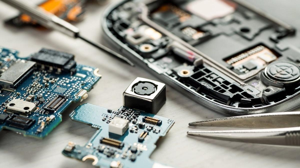 iPhone 17 onarım