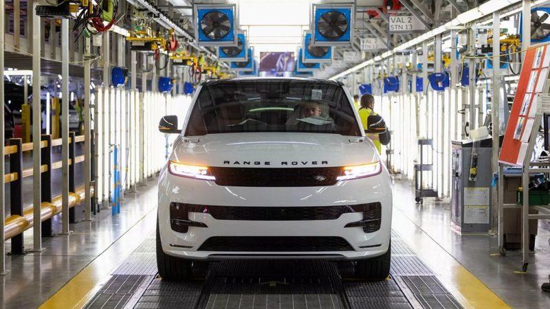 Jaguar Land Rover'da siber saldırı krizi: Üretim haftalarca durdu