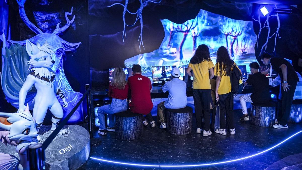 RoofStacks, TEKNOFEST 2025’te Geleceğin Finans ve Kültür Teknolojilerini Tanıttı