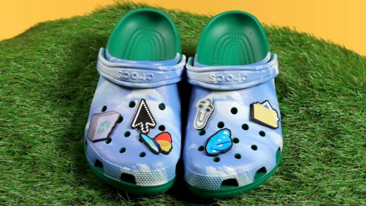 Microsoft, Windows XP temalı Crocs çıkardı