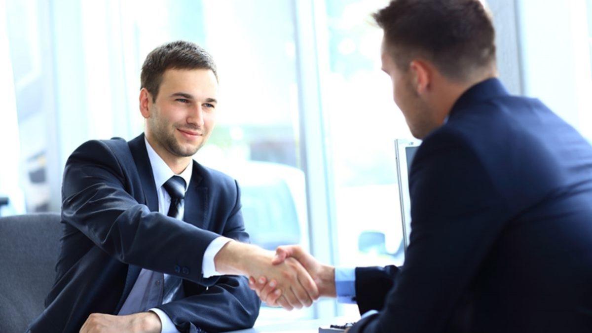 Konuşurken Göz Teması Kurmak Beyni Yoruyor