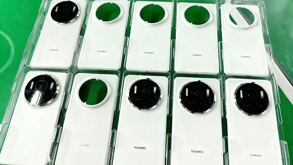 Huawei Mate 80 görselleri sızdırıldı: Yuvarlak kamera adası geri dönüyor