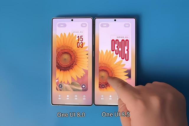  Samsung telefonlarda kilit ekranındaki saat, arka plan resmine göre şekil değiştirecek 