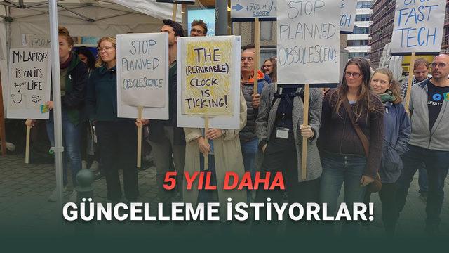  Windows 10 Kullanıcılarından Microsoft Ofisi Önünde Güncelleme Protestosu 