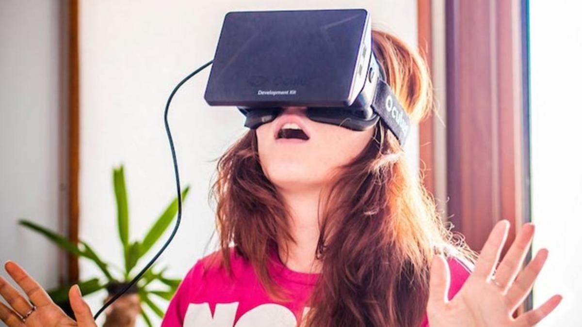 Sanal Gerçekliği İlk Kez Kullanan Kişilerin Komik Halleri