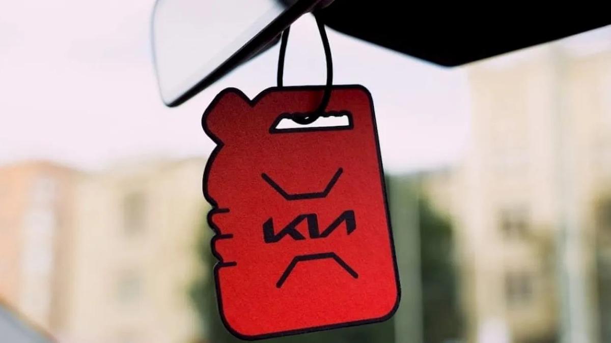 Kia, elektrikli otomobil alana benzinli araba kokusu hediye ediyor