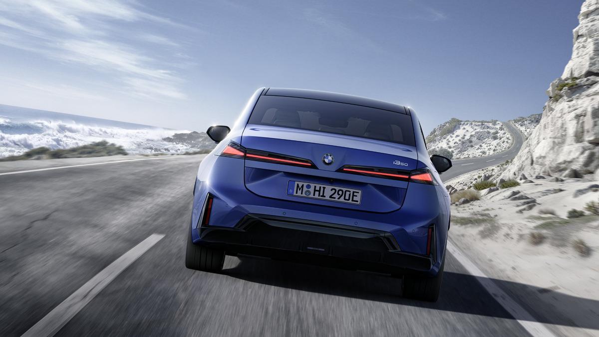 P90632492_highRes_the-new-bmw-i3-50-xd