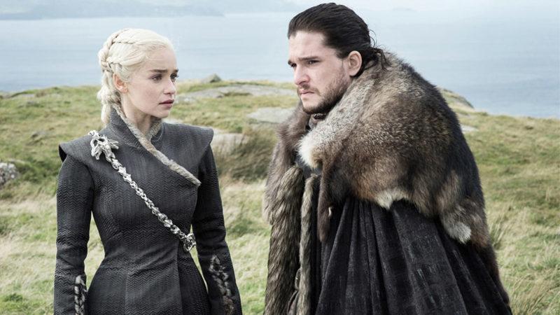 Game of Thrones’da Yıllardan Beri Merak Edilen Jon Snow’un Ailesi Mevzusu Sonunda Çözüldü!