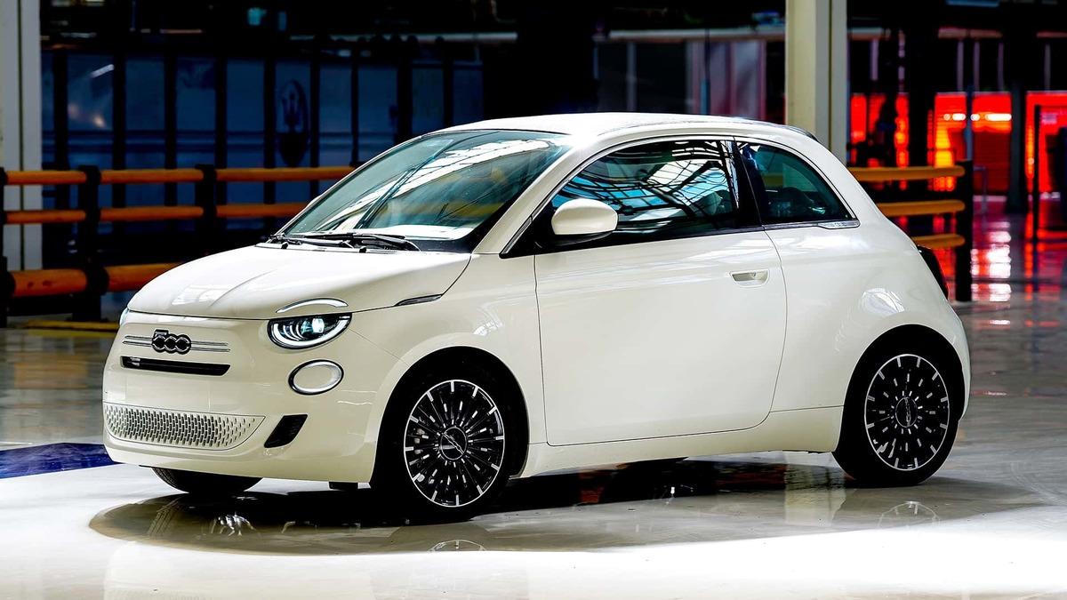 fiat-500-ibrida-2025
