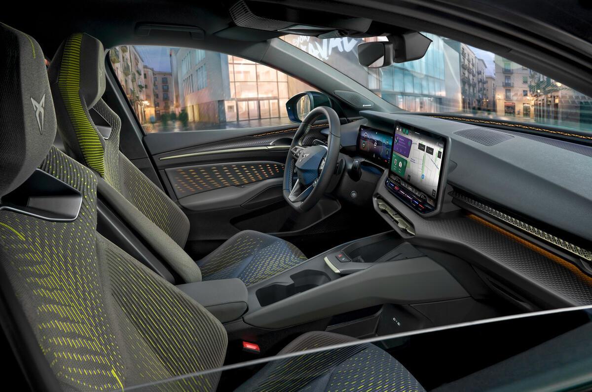 09_cupra_raval_manganese_matt