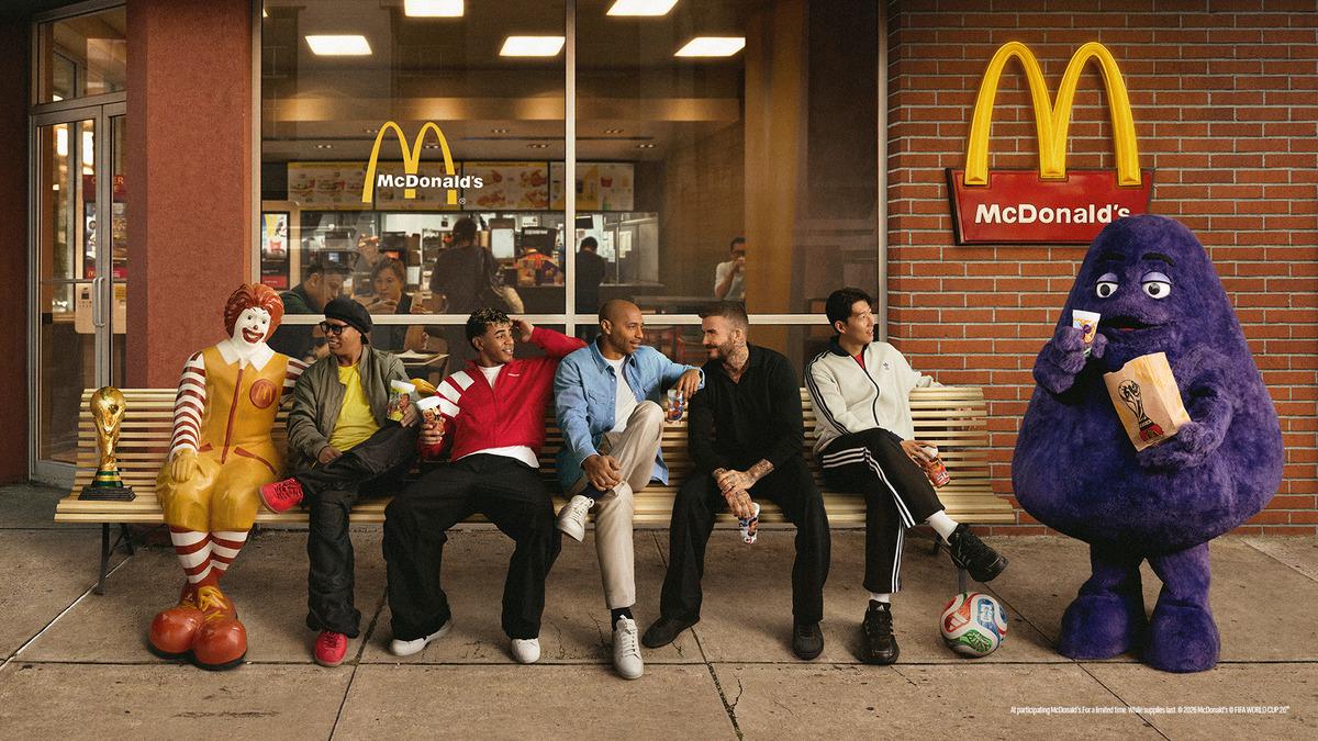 McDonald’s Türkiye, Yeni Menüler ve Koleksiyon Ürünleriyle  Dünya Kupası Heyecanına Ortak Oluyor