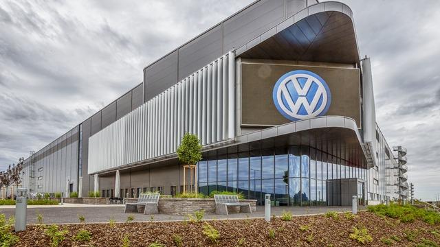 Volkswagen Küçülüyor: Üretimden Kalkacak 7 Model Belli Oldu