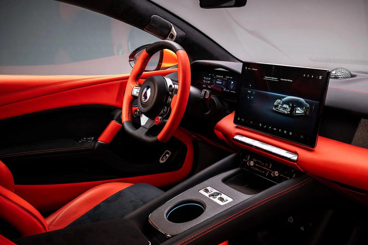 2026_denza_z_coupe_interior_015