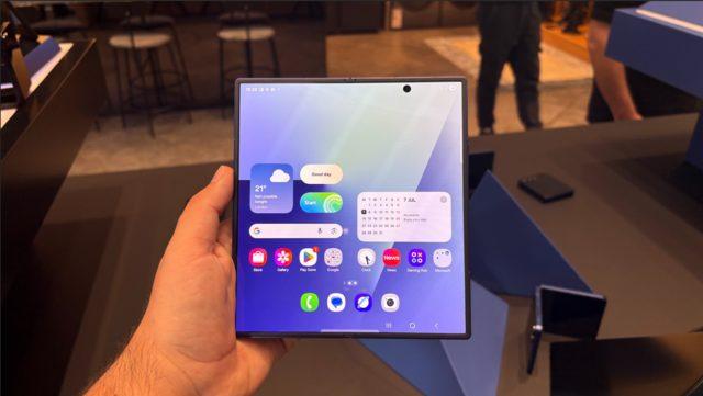 Samsung kat izi sorununu Flex Titanium teknolojisiyle çözüyor