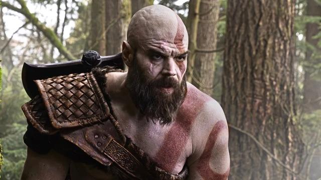 God of War Dizisinde Şok Gelişme: Kratos’u Canlandıran Ryan Hurst Set Sakatlığı Sonrası Rolü Kaybetti!