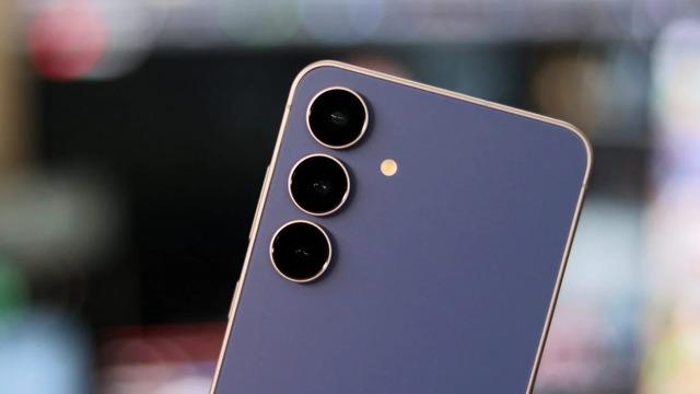 Galaxy S26 FE'nin Kamera Özellikleri Sızdırıldı: Galaxy S25 FE'ye Kıyasla Yenilikler Neler?