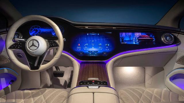 Mercedes, Arabalarına Fiziksel Düğmeleri Geri Getirecek