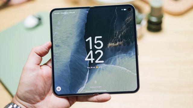 Google'ın Yeni Katlanabilir Telefonu Pixel 11 Pro Fold, Cep Yakan Fiyatıyla Tanıtıldı