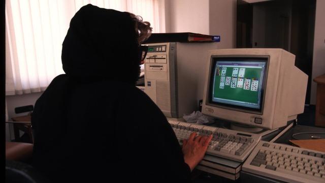 Solitaire Windows’a Neden Yüklendi? Asıl Amacı Neydi?