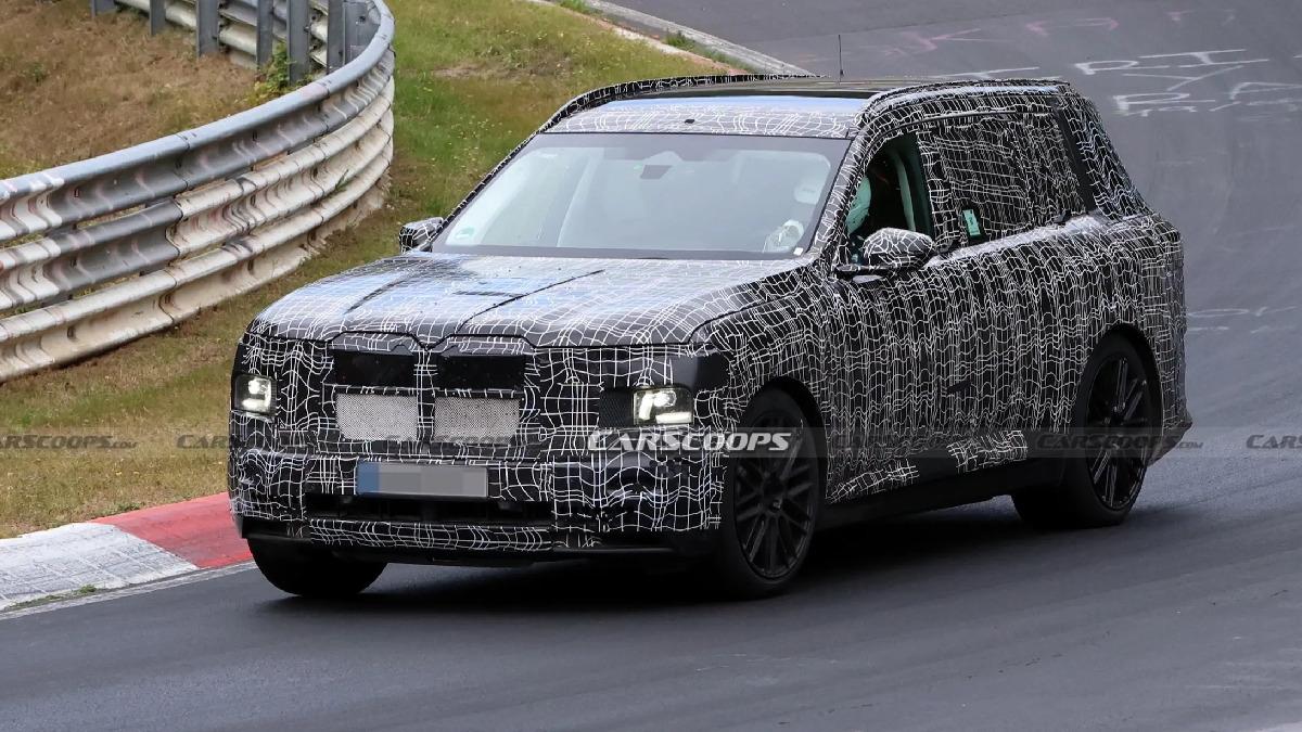 Yeni BMW X7, Test Edilirken Görüntülendi