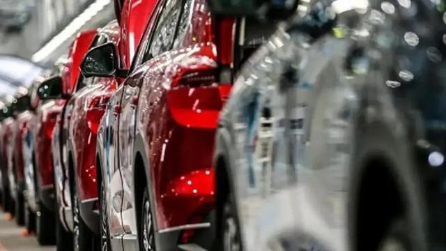 2026'da Türkiye'de Kaç Otomobil Üretildiği ve İhraç Edildiği Açıklandı!