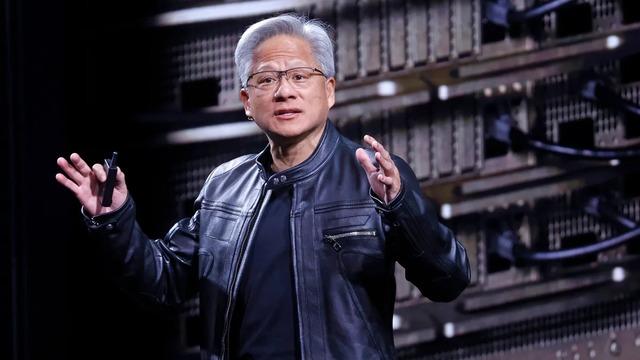 NVIDIA CEO'su Jensen Huang'dan Tepki Gören Açıklama: "Yapay Zekâya Dair Düzenlemelere Gerek Yok"