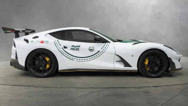 Dubai Polisine Özel Tasarlanan Ferrari 812 Superfast Sergilendi!