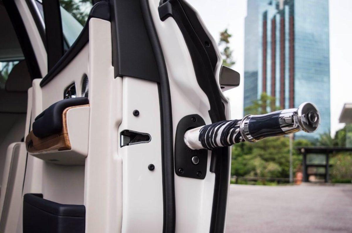 Rolls-Royce Phantom Gizli şemsiye