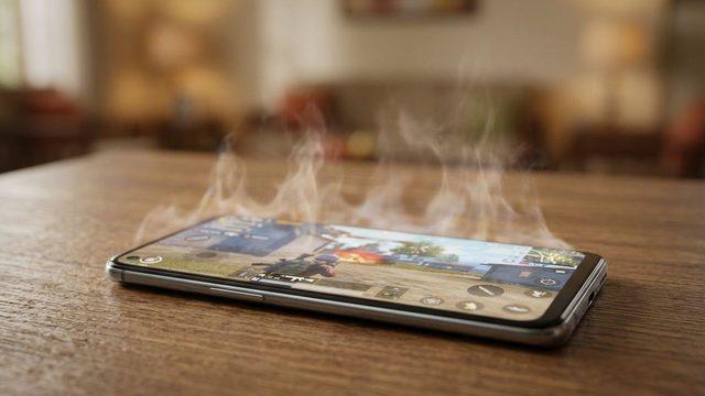 Telefonlar Isındığında Performansı Neden Düşürüyor?