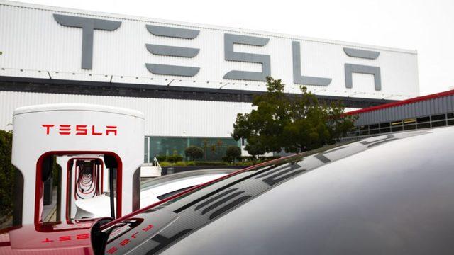 Tesla Mahkeme Karşısında: Dev Fabrikadaki Irkçılık İddiaları Yargıya Taşındı!