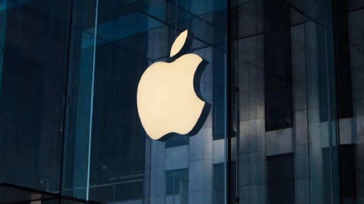 Apple, 5000 Kişiyi İşten Çıkarıp Yerine Yapay Zekâ Getirmeyi Düşünmüş!