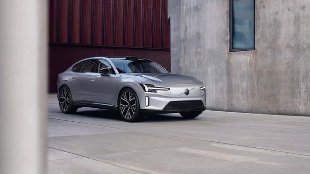 Elektrikli Volvo ES90 Türkiye'de! İşte Fiyatı