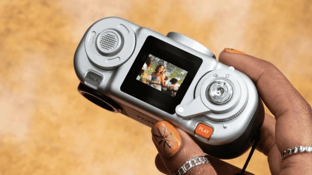 fujifilm-instax-pal-2-launch-7
