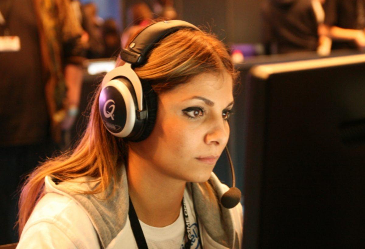 Twitch’te Güzelliği İle Dikkat Çeken 10 Kadın Gamer!