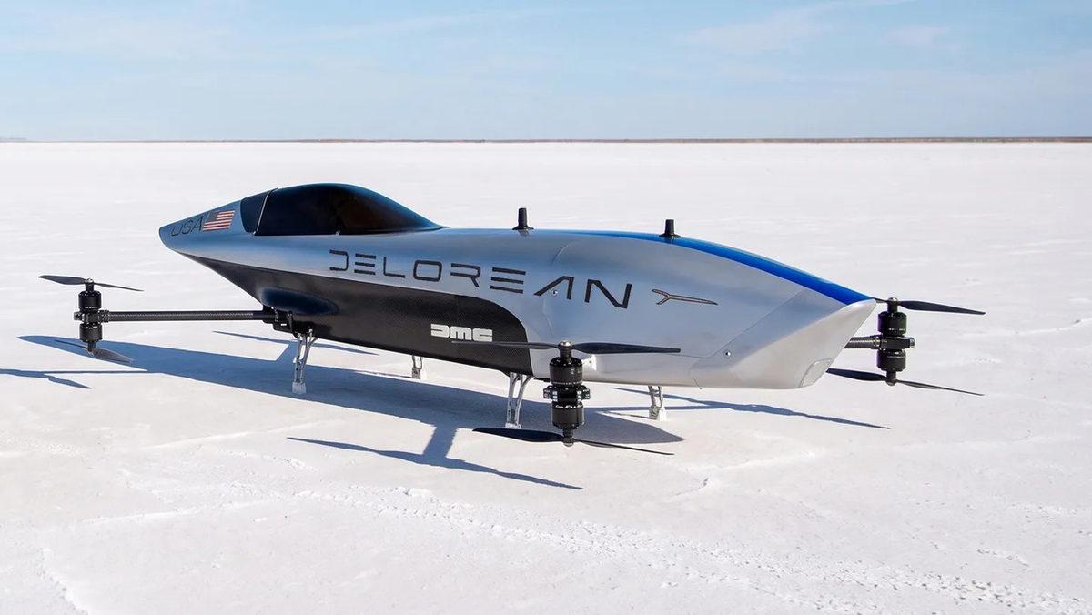 delorean-airspeeder-mk3c-salt-flat
